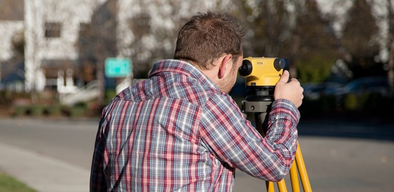 máy thủy bình topcon at b4 cho thuê tại Địa Long